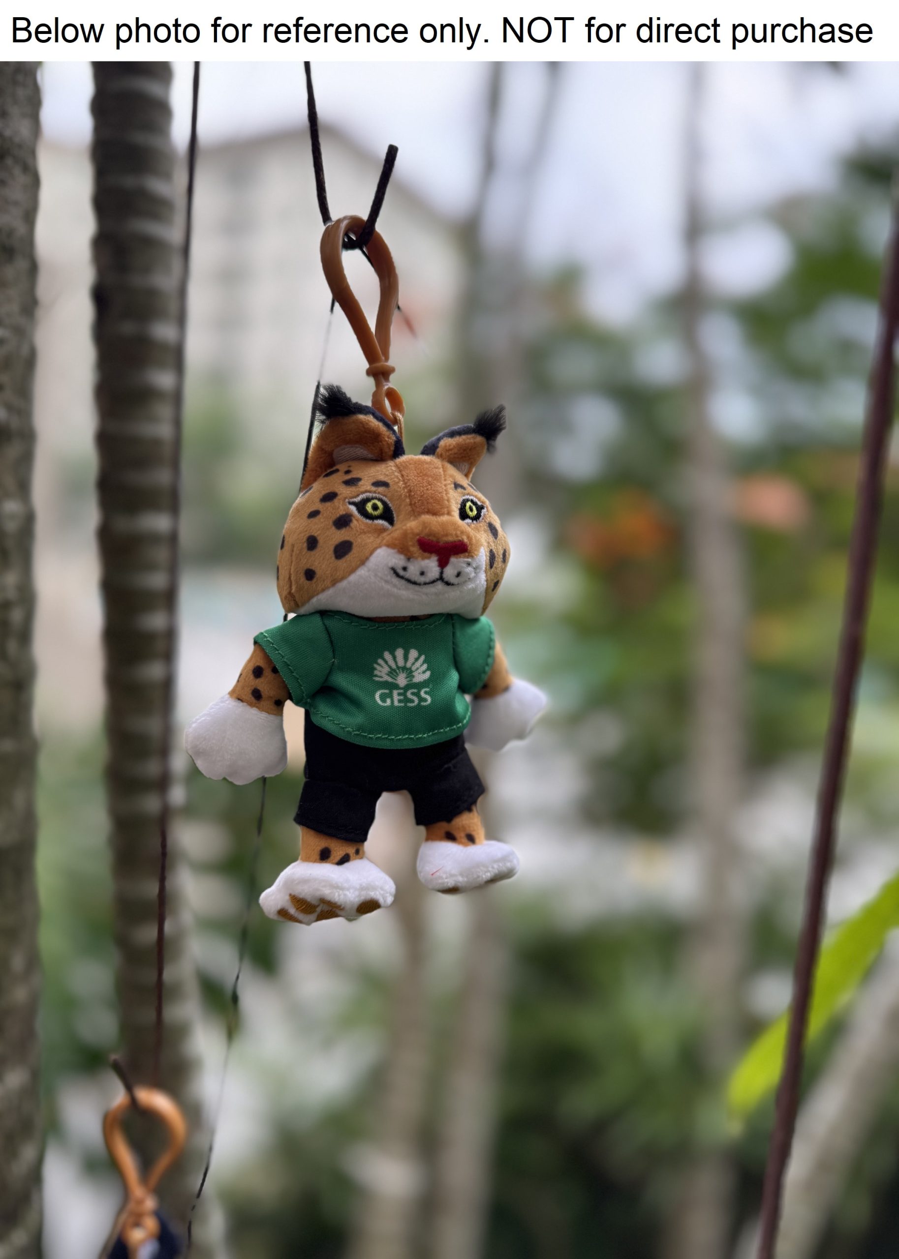 GESSY Plushie Keychain in 12cm